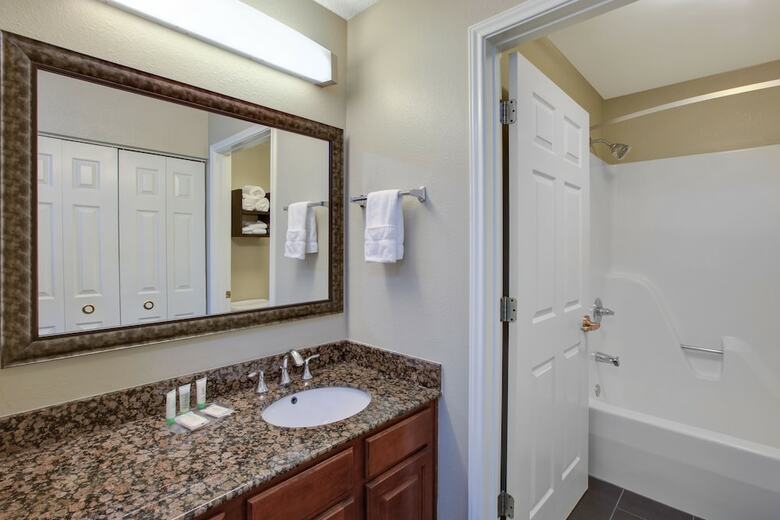 Hotel Staybridge Suites Louisville - East