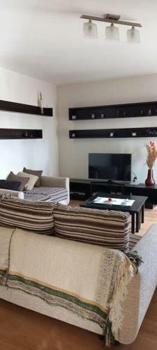 Apartamento Confortable Departamento Centrico En Trelew