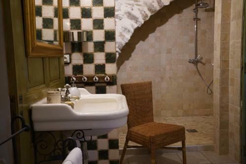 Bed & Breakfast La Seigneurie De Naves