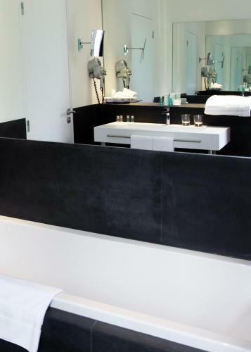 Hotel Le Pr� Du Moulin