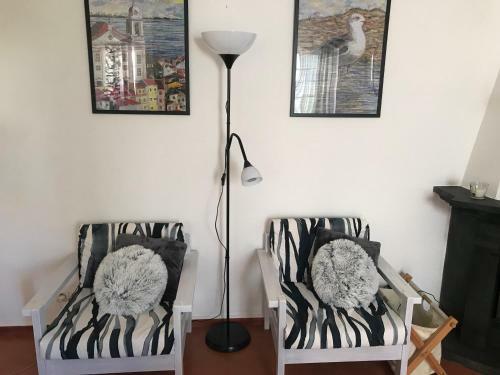 Villa C/ Piscina Pr�xima Da Praia