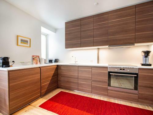 Central Beautiful 1 Bedroom Apartment With Terrace
