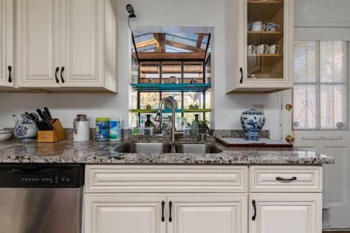 Lax Teresa Air B&B