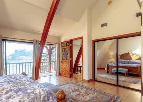 Villa European Elegance Ocean Bluffs