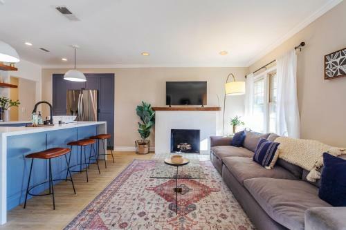Cozy Modern Home In Sherman Oaks - Production Ok