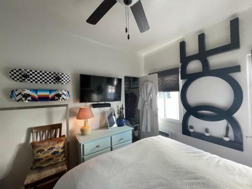 Fairfax / West Hollywood Room W/ Queen Bed