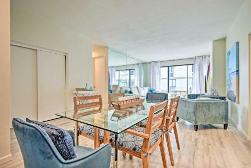 Apartamento Calming Beachfront Getaway Walk To Ocean!