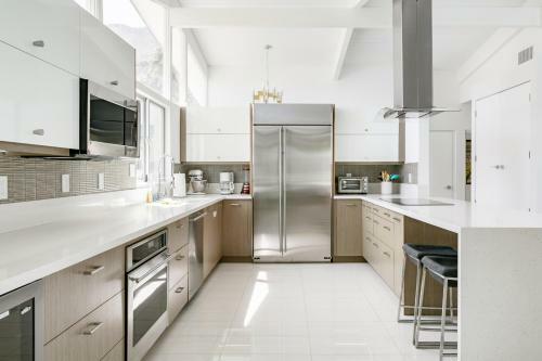 Villa Reel Paradise - Mid Century House