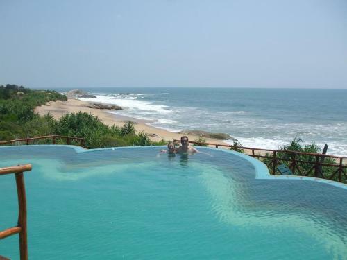 Bed & Breakfast Kirinda Beach Resort