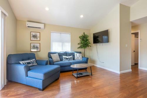 @ Marbella Lane 6br Duplex In Downtown San Jose