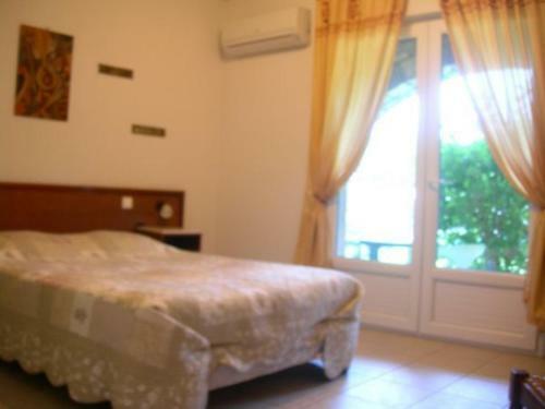 Hotel H�tel De La Madeleine