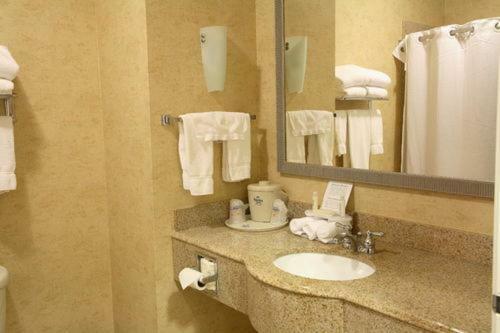 Holiday Inn Express Hotel And Suites Orange