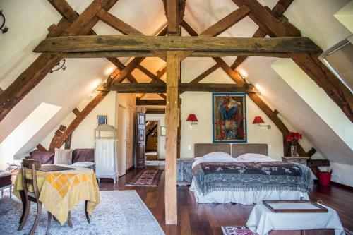 Bed & Breakfast Charmilles Des Cordeliers