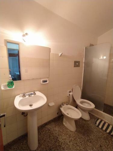 Hermosa Casa Con Pileta! Excelente Ubicaci�n!