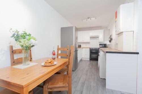 Hostal Castlereagh Guest House