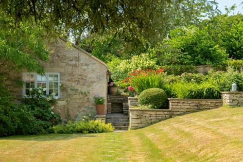 The Hayloft By Black Door Stays