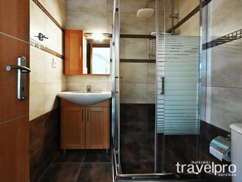Villa Iris By Travelpro Services- Agios Mamas Beach