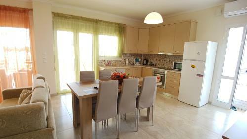Villa Iris By Travelpro Services- Agios Mamas Beach