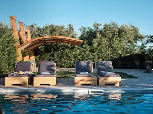 Errikos Family Villa