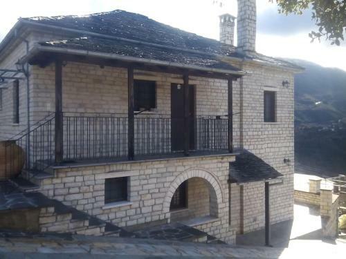 Comfortable Apartment In Village Saint Minas