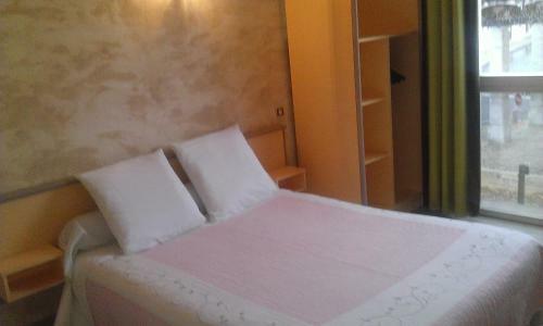 Hotel H�tel Le Saint Pierre � St-pierre de Chignac En P�rigord