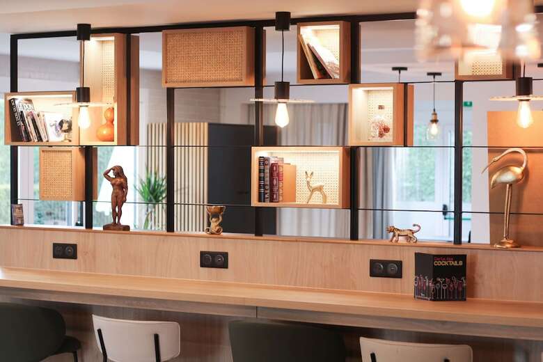 Hotel Campanile Melun Senart - Vert-saint-denis