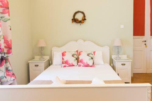 Hostal Ermoupolis 1834 Classic Beauty