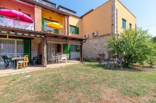 Apartment Rampin In Gedici