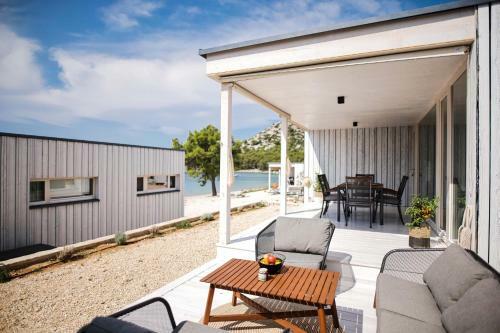 Buqez Eco Resort - Beach Villa 33 - Seaview