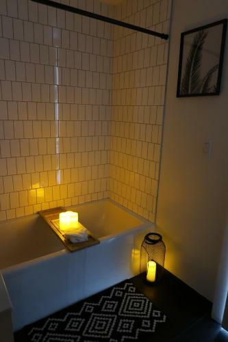 Spacious 2-bedroom Apartment With Lounge & Rooftop