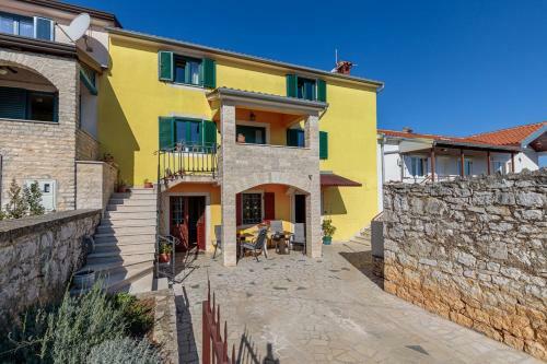 Hostal Apartments Grgeta Funtana