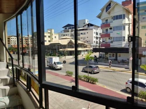 Apartamento Com 3 Quartos Em Bombas Bombinhas