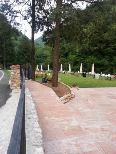 Bed & Breakfast Locanda Al Confin - Osteria Le Piere