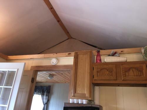 Valley Brook Cottages And Cabins