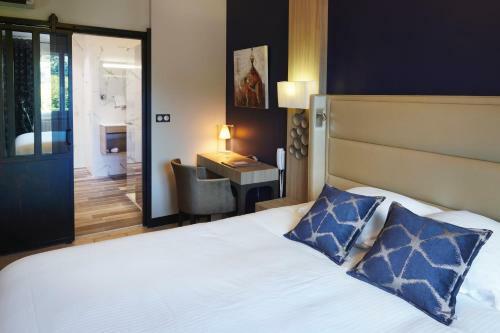 Hotel Auberge Du Pont Du Chalon