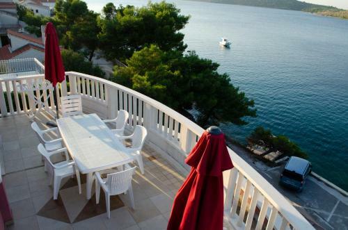 Apartamentos Beautiful Villa 6 Metres From Sea