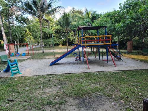 Casa de Campo Em Condom�nio Fechado