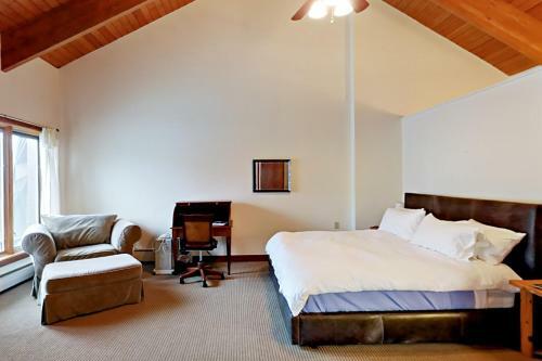 The Pinnacle At Deer Valley Retreat