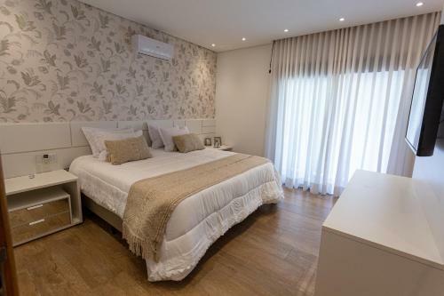 Casa Excepcional de Cinema Riviera de S�o Louren�o