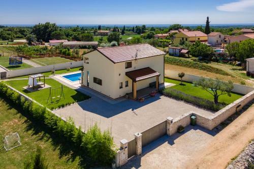 Impressive Luxury Villa With Private Heated Pool -villa Dija