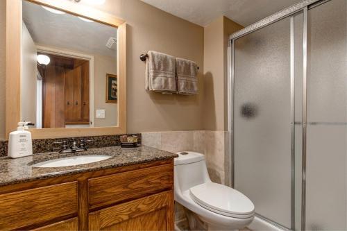 Red Pine Condominiums 69