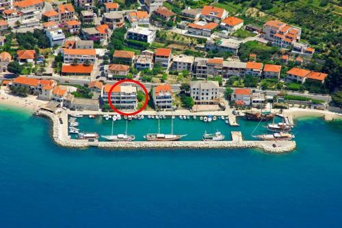 Apartments By The Sea Sumpetar, Omis - 18286