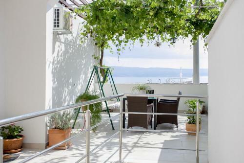 Big Group Apartment , Next To The Beach