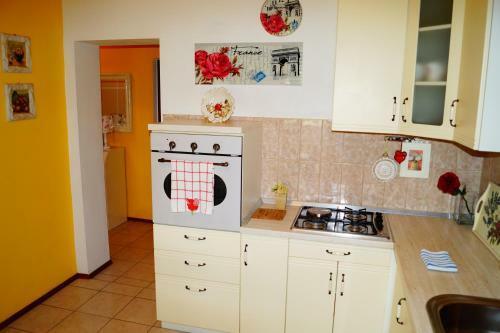 Big Group Apartment , Next To The Beach
