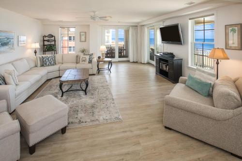 The Sanctuary - Neptune's Castle Penthouse B405