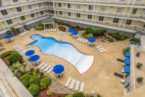 The Sandbridge Dunes - Paradise View 105