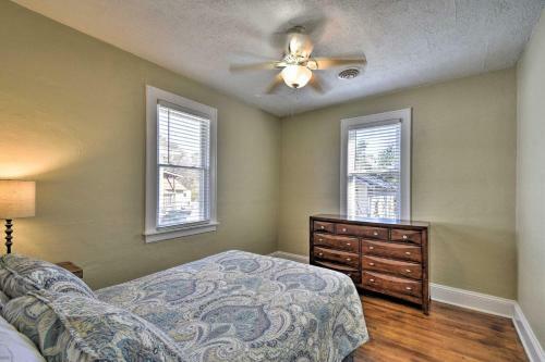 Lovely Hampton Home Less Than 6 Mi To Outlook Beach!