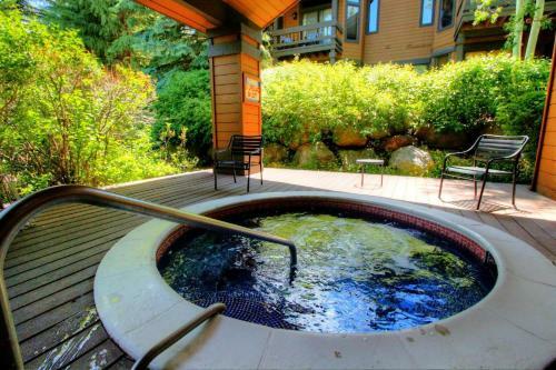 Ridgepoint Townhomes