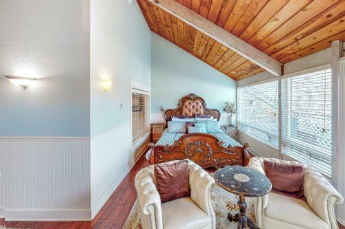 Beautiful Briny Retreat