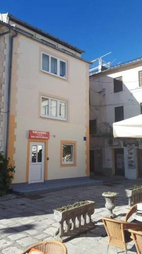 Hostal Sobe Kod Bakija